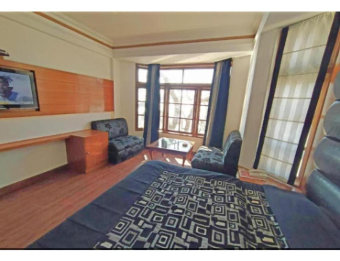 Hotel Horizon Near Picture Palace Bus Stand, Mussoorie Exterior photo